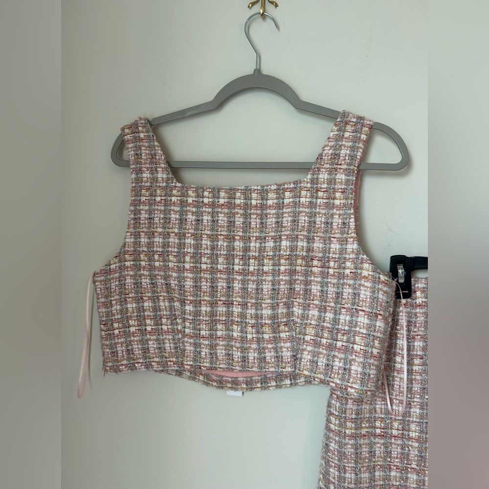 Pink Tweed Crop top and Mini Skirt two piece Set - Picture 9 of 9